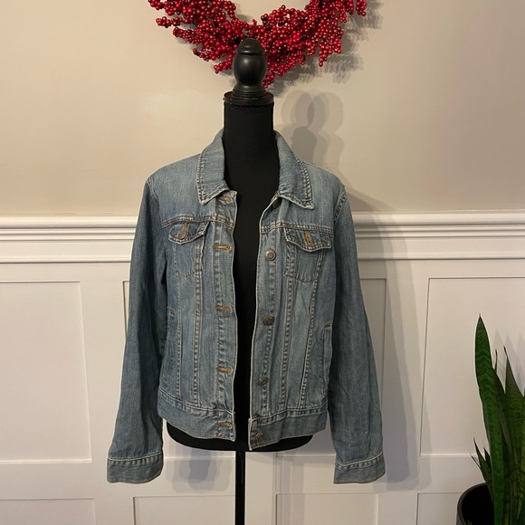 Old Navy Jackets & Blazers - Old Navy Jean jacket